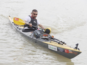 Sigara ve uyuşturucuya karşı kano ile Karadeniz'e açıldı