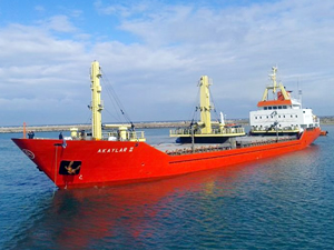 M/V AKAYLAR 2, Galati Limanı'nda karaya oturdu