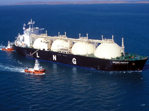 Gazprom LNG piyasalarını Katar'a karşı uyardı