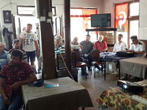 Kıyıköy Beldesi’nde balıkçılara yönelik bilgilendirme toplantısı yapıldı