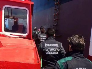 Türkiye'ye sefer yapan gemide bulunan konteynerde 212 kilogram saf kokain ele geçirildi