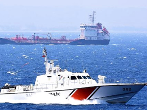 Ege'de Türk Sahil Güvenlik botlarının devriye nöbeti artırıldı