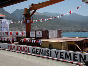 Kızılay’ın insani yardım gemisi Blue Fury, Yemen’e uğurlandı