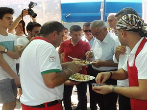 Kalkan Yat Limanı'nda yemek festivali yapıldı