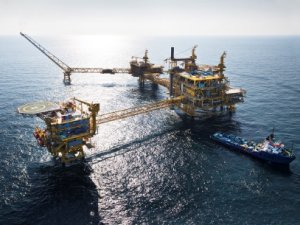 TOTAL, Katar’da petrol yatağı hissesi satın aldı