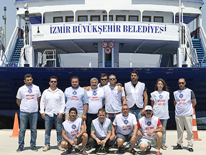İzmir halkı İZDENİZ grevinin bitsini istiyor