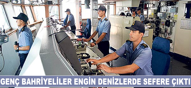 Genç bahriyeliler engin denizlerde