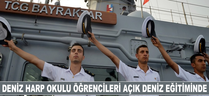 Deniz Harp Okulu öğrencileri TCG Bayraktar ile açık deniz eğitiminde