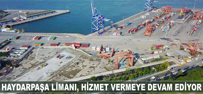 Haydarpaşa Limanı, hizmet vermeye devam ediyor