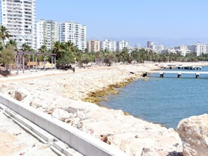 Mezitli Sahil Bandı Yenileme Projesi'nin yüzde 65'i tamamlandı