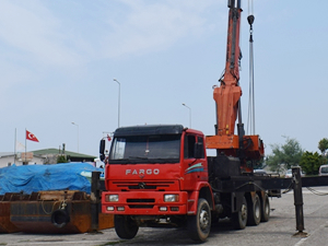 Akçakoca Limanı'nda mahmuz çalışması başladı