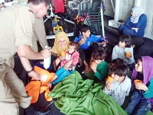 Didim'de 57 Suriyeli denize açılamadan yakaladı