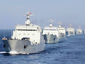 Çin savaş gemileri, Japonya ihtilaflı takım adalarında