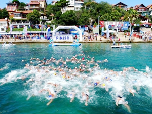 Kocaeli Açıksu Yüzme Şampiyonası’nın son etabı gerçekleşti