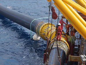 KKTC'ye deniz altından kablo ile elektrik aktarılacak