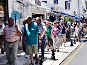 Bodrum'da bayram tatiliyle esnafın yüzü gülecek