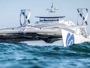 Hidrojenle çalışan ilk tekne 6 yıl sürecek dünya turuna çıktı