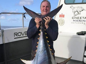 Galler'de dünyanın en büyük ton balığı avlandı