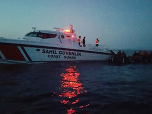 Aydın'da Sahil Güvenlik 55 kaçak göçmen yakaladı