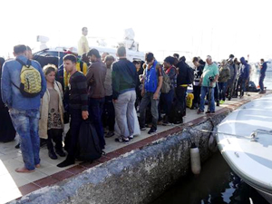 Çanakkale'de 56 kaçak göçmen yakalandı