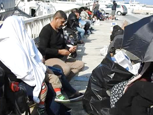 Sahil Güvenlik İzmir’de 30 kaçak göçmen yakaladı