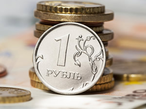 Putin'den hükümete tüm limanlarda rubleyle işlem talimatı