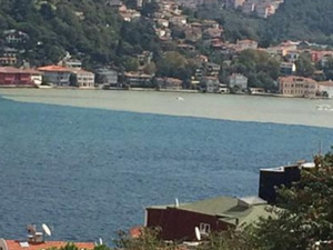 Anadoluhisarı kıyıları çamurla kaplandı!