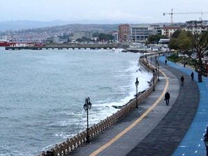 Marmara'da oluşan fırtına deniz ulaşımını engelledi