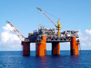 Meksika Körfezi’ndeki petrol sızıntısı tahminleri aştı