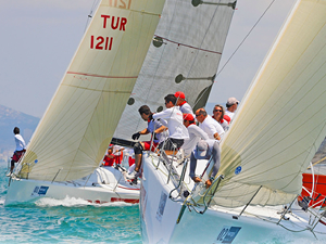 Yelkenli yatlar Cumhuriyet Kupası’nda yarışmaya hazırlanıyor