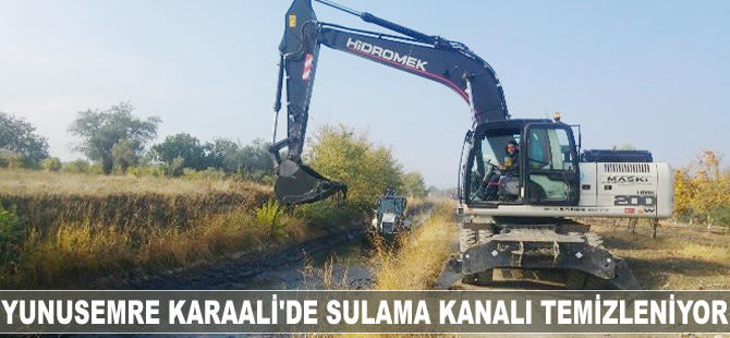 Karaali'deki sulama kanalı temizleniyor