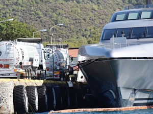 Silver Fast, Marmaris'te yakıt ikmali yaptı