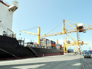 El-Hudeyde Limanı, 6 gün aradan sonra yeniden açıldı