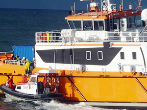 World Calima botunda yangın çıktı