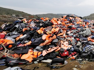 Ceuta açıklarında 3 göçmen  yaşamını yitirdi