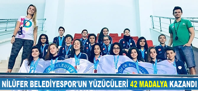 Nilüfer Belediyespor'un yüzücüleri 42 madalya ile Bursa'ya döndü