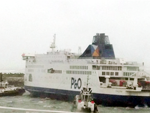 313 yolcusu olan M/S Pride Of Kent Fransa'da karaya oturdu