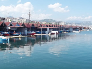 Trabzon'da balıkçı barınakları için imza kampanyası başlatıldı