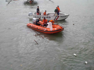 Filipinler'de 11 binden fazla yolcu limanlarda mahsur kaldı