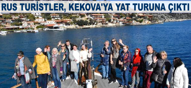 Rus turistler Kekova'ya yat turuna çıktı