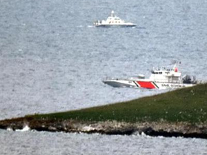 Yunan balıkçı tekneleri Türk karasularına girmek istedi