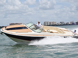 Chris-Craft, CNR Avrasya Boat Show'da iki modelini görücüye çıkarıyor