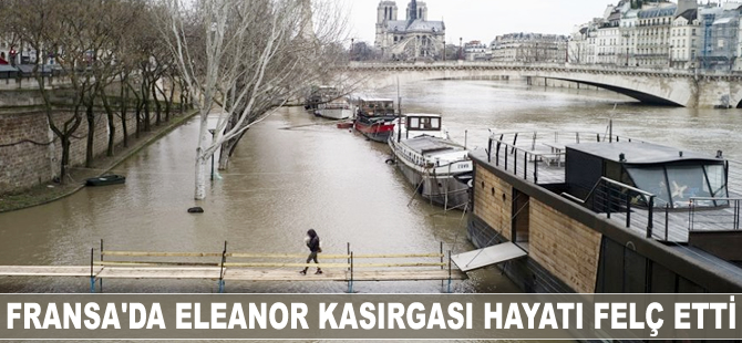 Fransa'da Eleanor kasırgası hayatı felç etti
