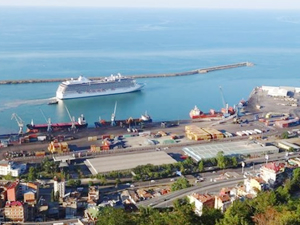 Ömer Bolat: Trabzon Limanı Türkiye ekonomisi için bir başarı göstergesi