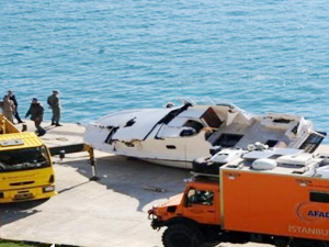 Afgan kaçaklarla batan tekne için 'siyah bülten' çıkarıldı