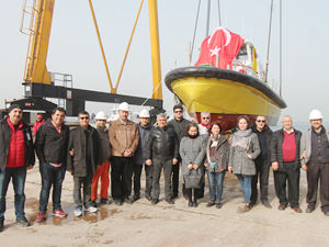 '15 Temmuz Sağlık ve Hürdoğan' servis hizmeti botu denize indirildi