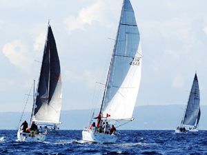 İzmir Kış Trofesi 2. Ayak Yarışları Çeşme'de yapıldı