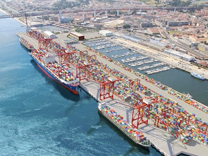 YILPORT Holding, en iyi 10 konteyner operatörü arasında olmayı hedefliyor