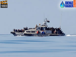 Libya'da tekneleri arızalanan göçmenler kurtarıldı