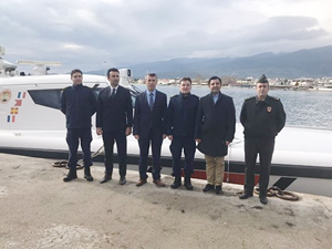 Ali Sırmalı, Edremit Körfezi'ni denizden denetlendi